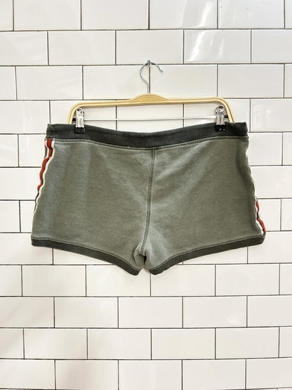 y2k low rise brody gym shorts - good market thrift store