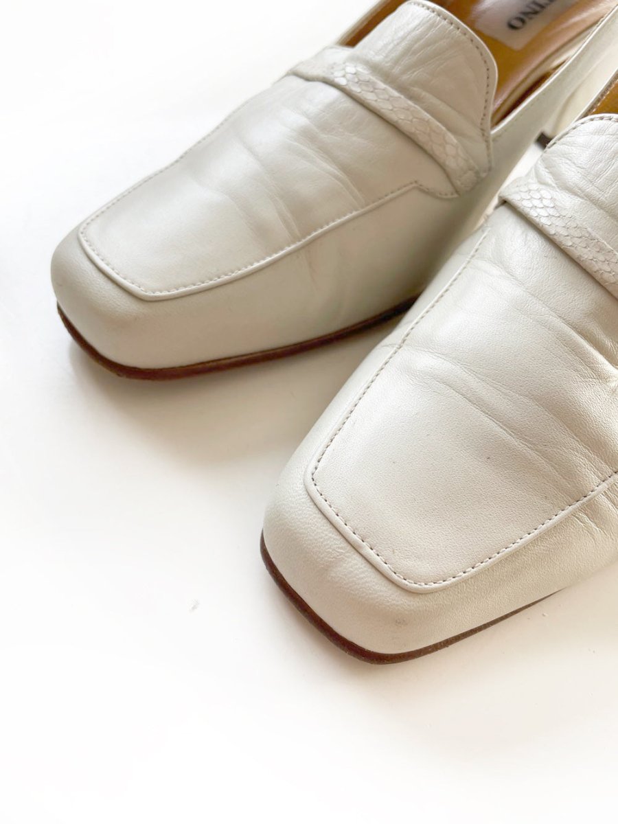 vintage valentino leather slingback heeled square toe shoe | made in Italy - good market thrift store