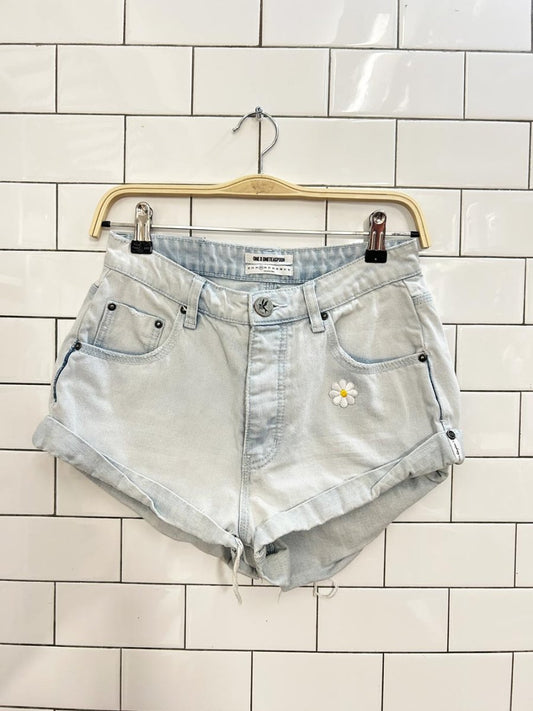 one teaspoon mid waist bandit twisted cuff denim shorts - good market thrift store