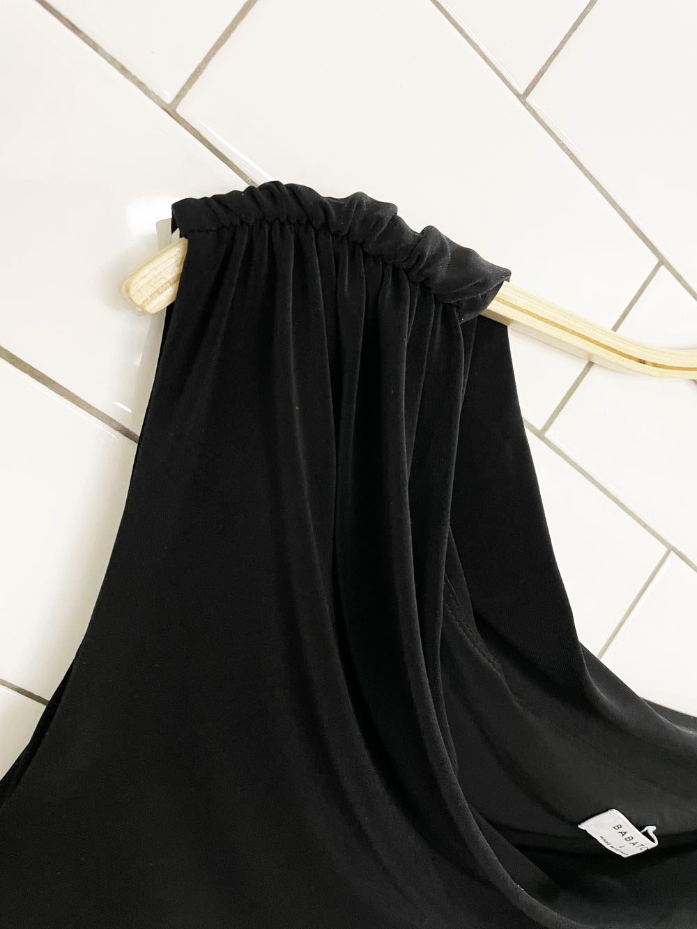 babaton smooth matter off shoulder gallery top | aritzia