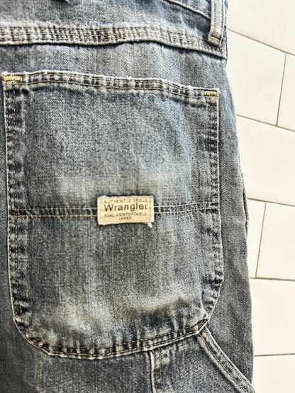 vintage 00s wrangler distressed denim carpenter shorts - good market thrift store