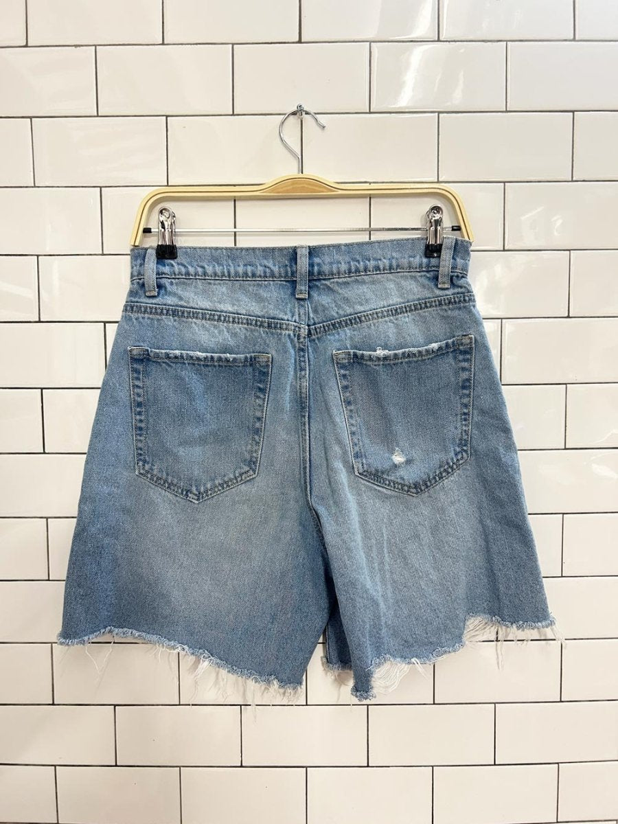refuge distressed long denim shorts - good market thrift store