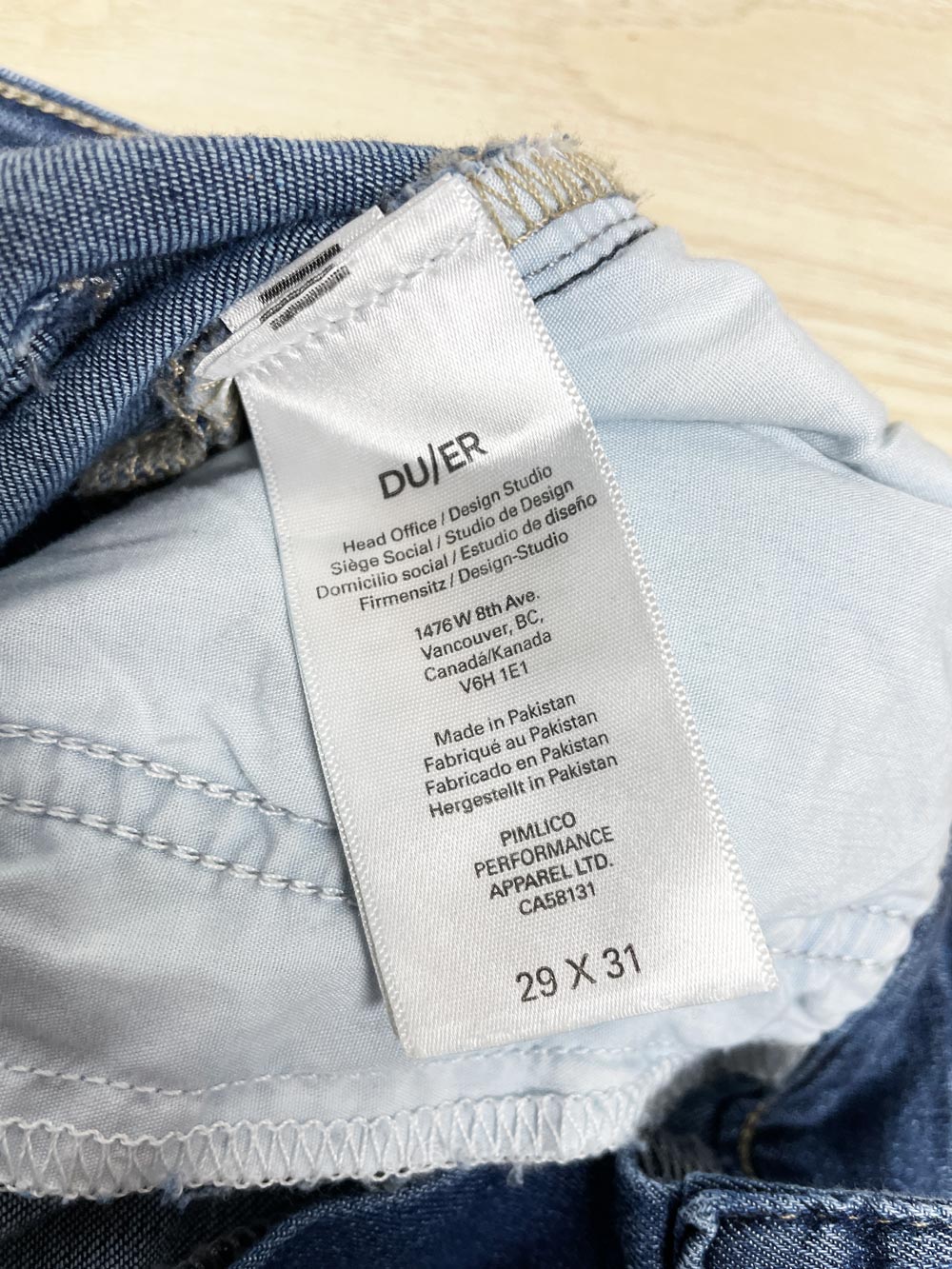 du/er pleated wide leg chambray denim jeans