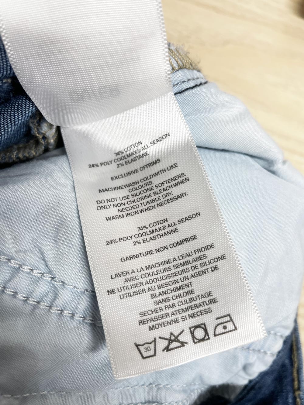 du/er pleated wide leg chambray denim jeans