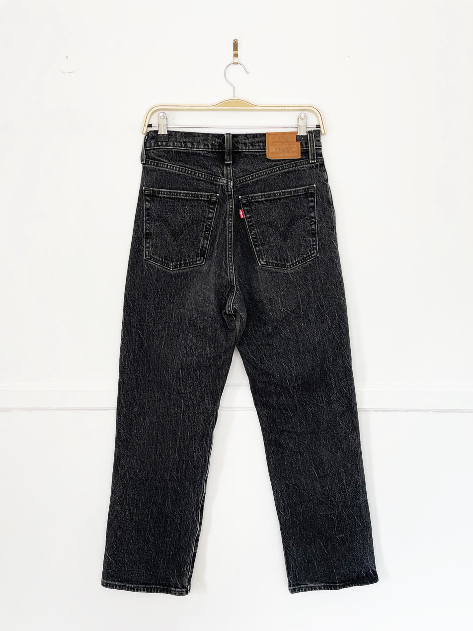 levi's ribcage straight ankle button fly jeans