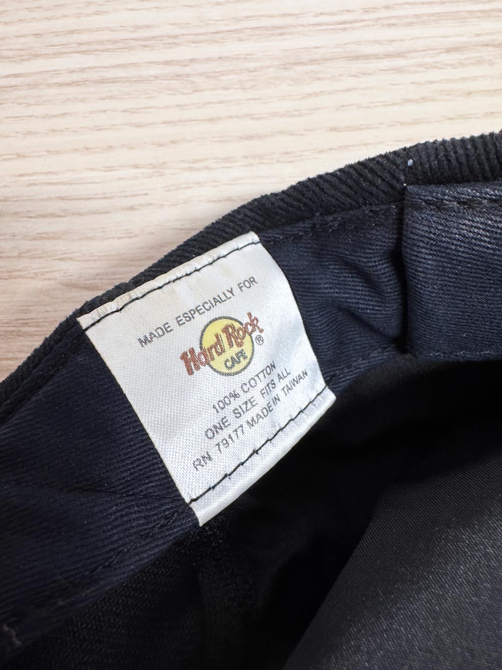 y2k hard rock cafe flat cap