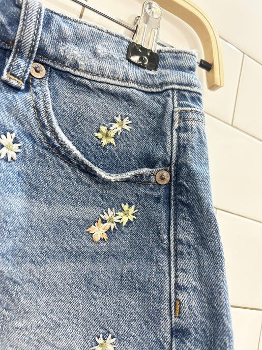 ae flower embroidered denim mom cut off shorts - good market thrift store