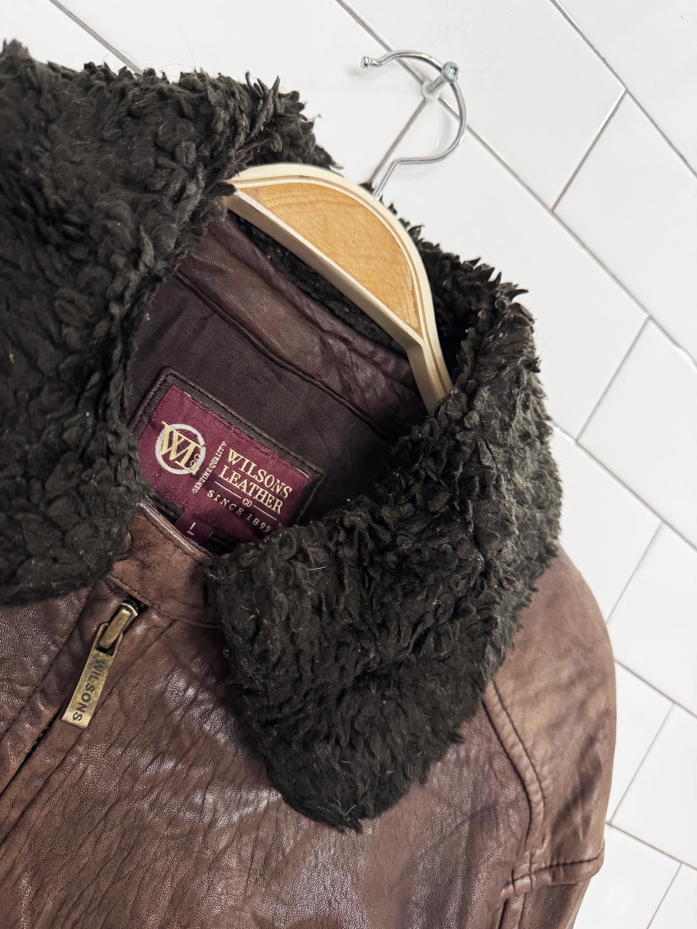 vintage wilsons butter leather faux fur collar bomber jacket | removable collar | lambskin