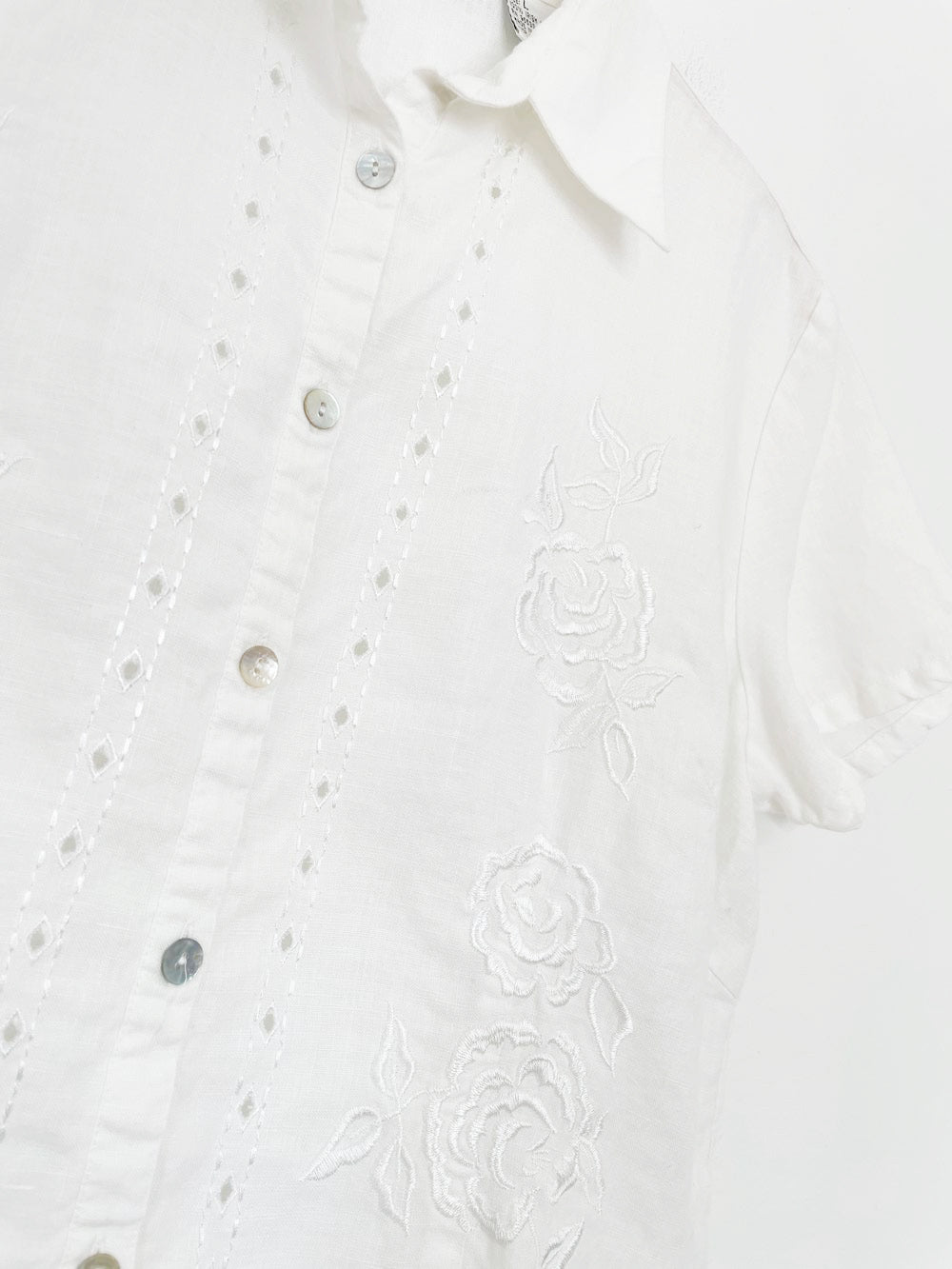 vintage richard malcolm 100% irish linen floral embroidered full button shirt