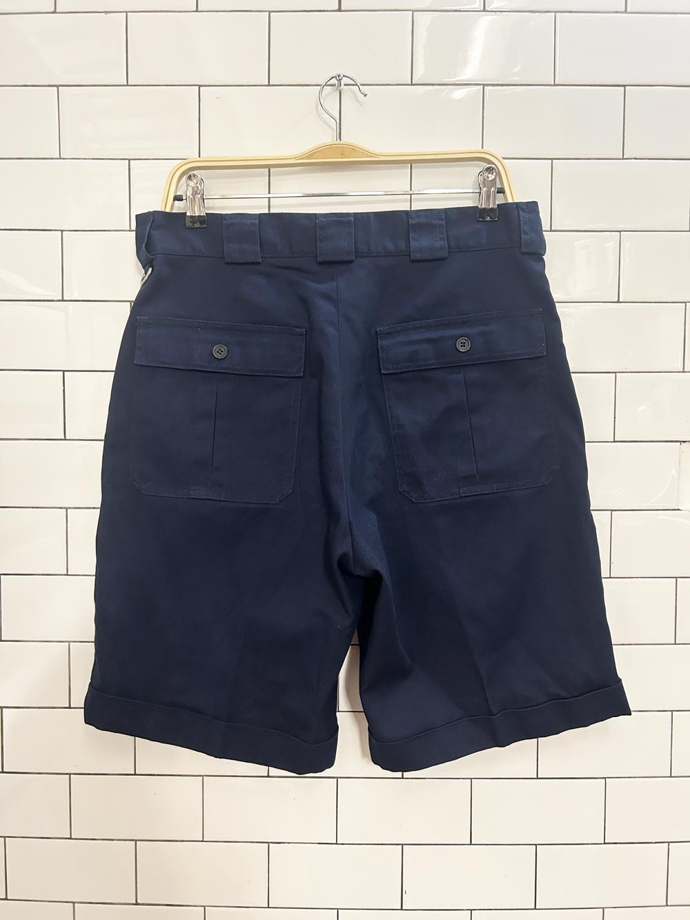 vintage 90s tilley pleated shorts - good market thrift store