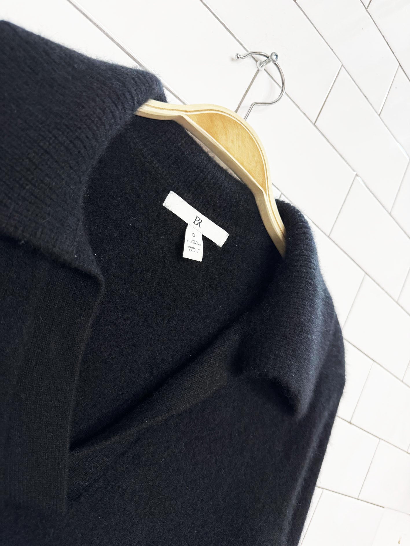 banana republic 100% cashmere sweater polo
