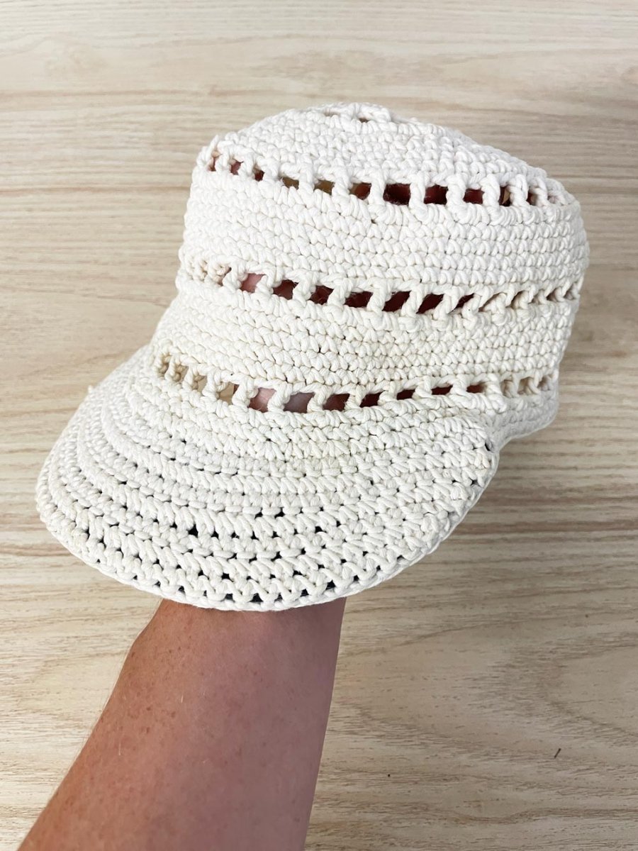 vintage handmade crochet hat - good market thrift store