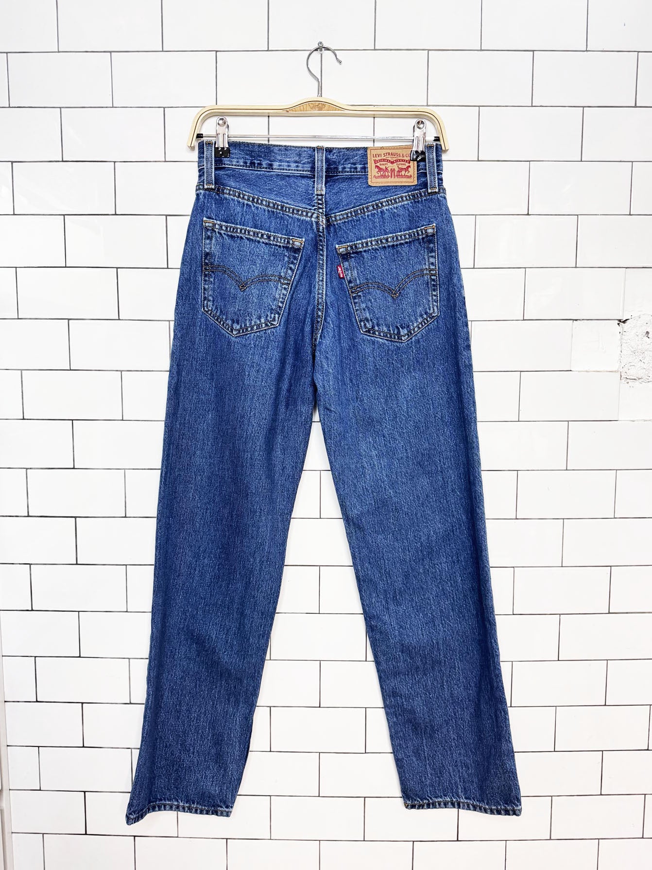 levi's 94 baggy jeans