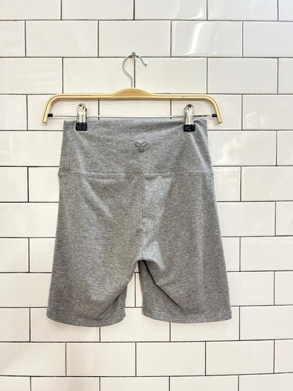 tna high rise bike shorts - good market thrift store