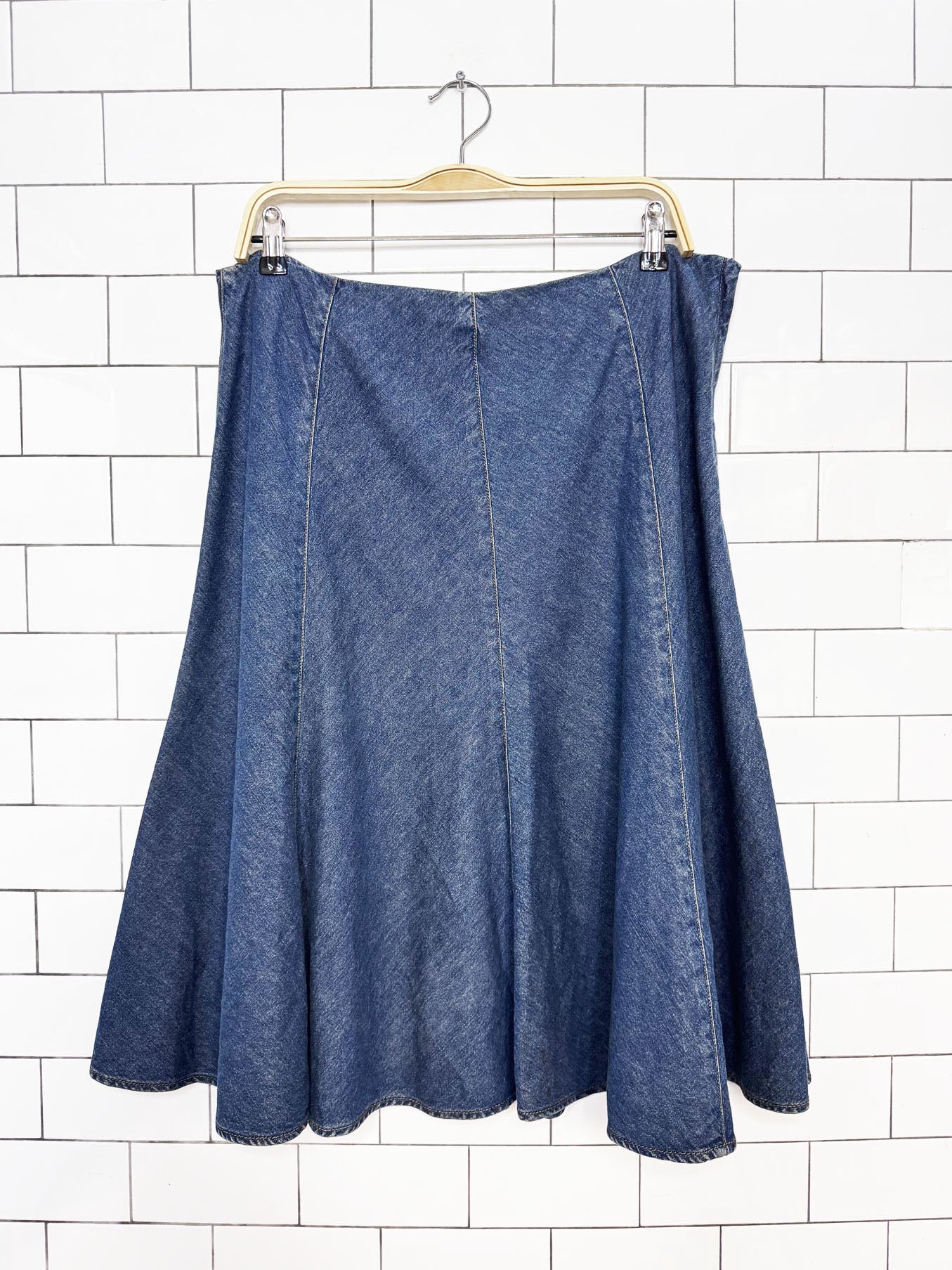 vintage 00s jones new york tulip hem denim knee-length skirt
