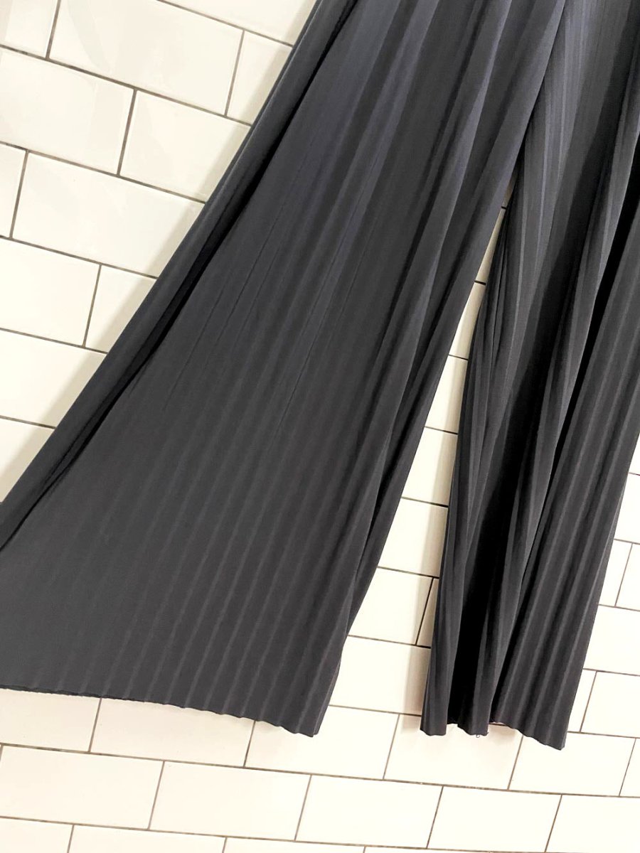 refka accordion pleated wide leg lounge pants - good market thrift store