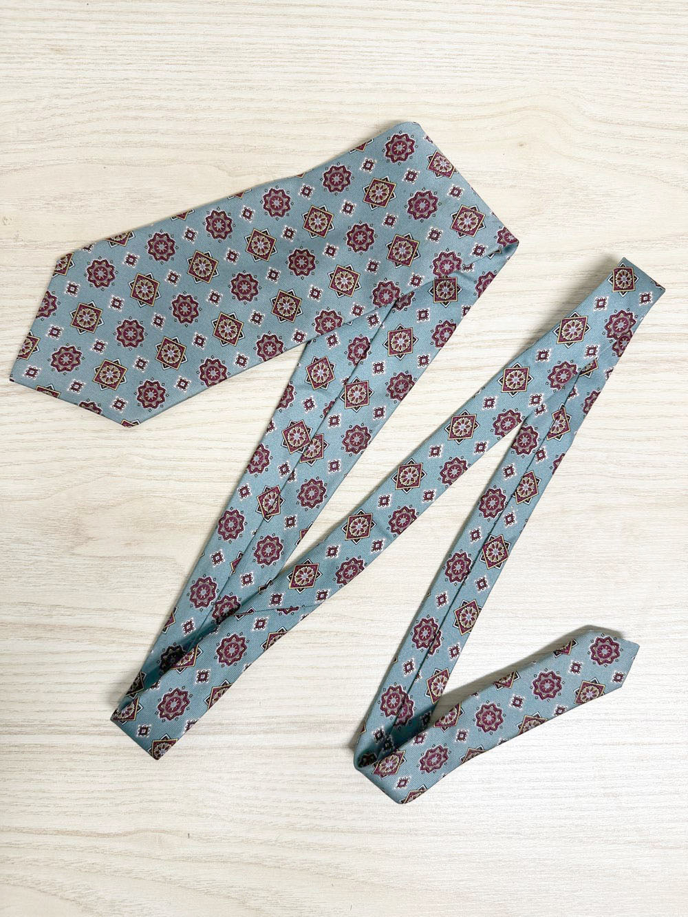 vintage stafford 100% silk monogram tie
