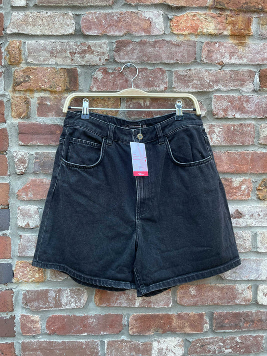 zara high rise black denim shorts