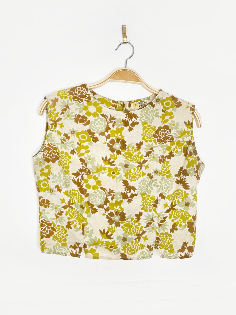 vintage 60s urban or suburban wear by seagull floral button back top - good market thrift store