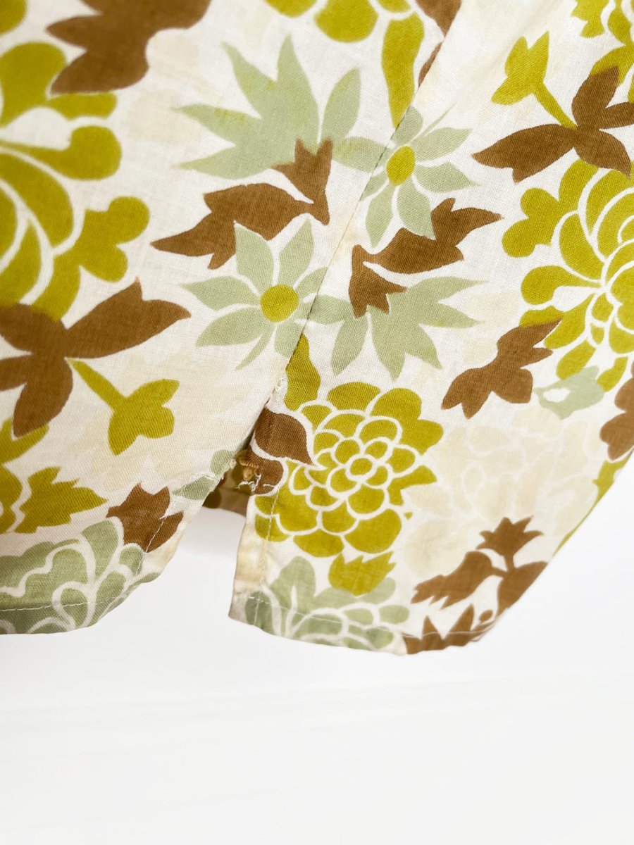 vintage 60s urban or suburban wear by seagull floral button back top - good market thrift store