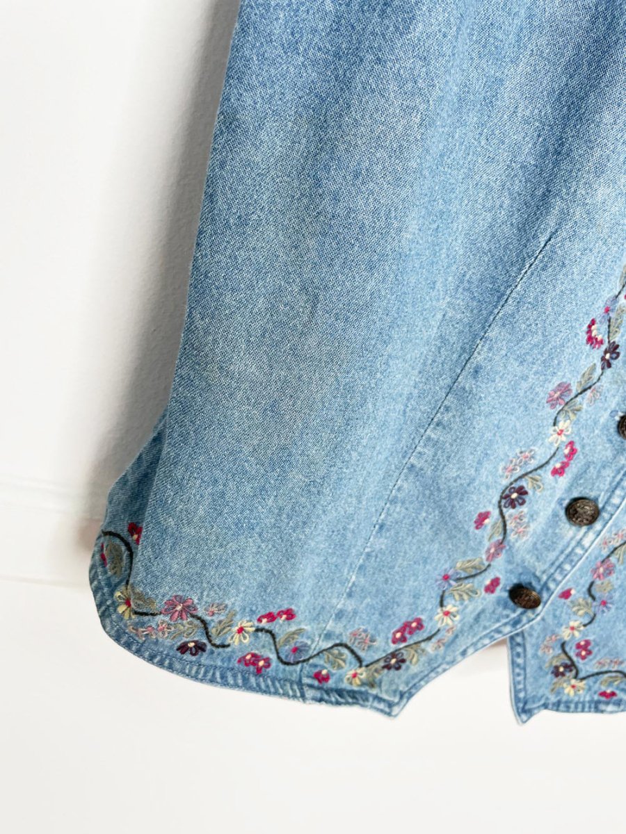 vintage 90s northern treasures floral embroidered denim vest - good market thrift store