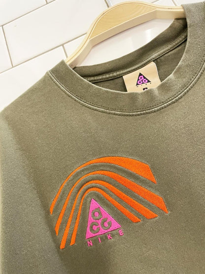 nike acg embroidered heavyweight tee - good market thrift store