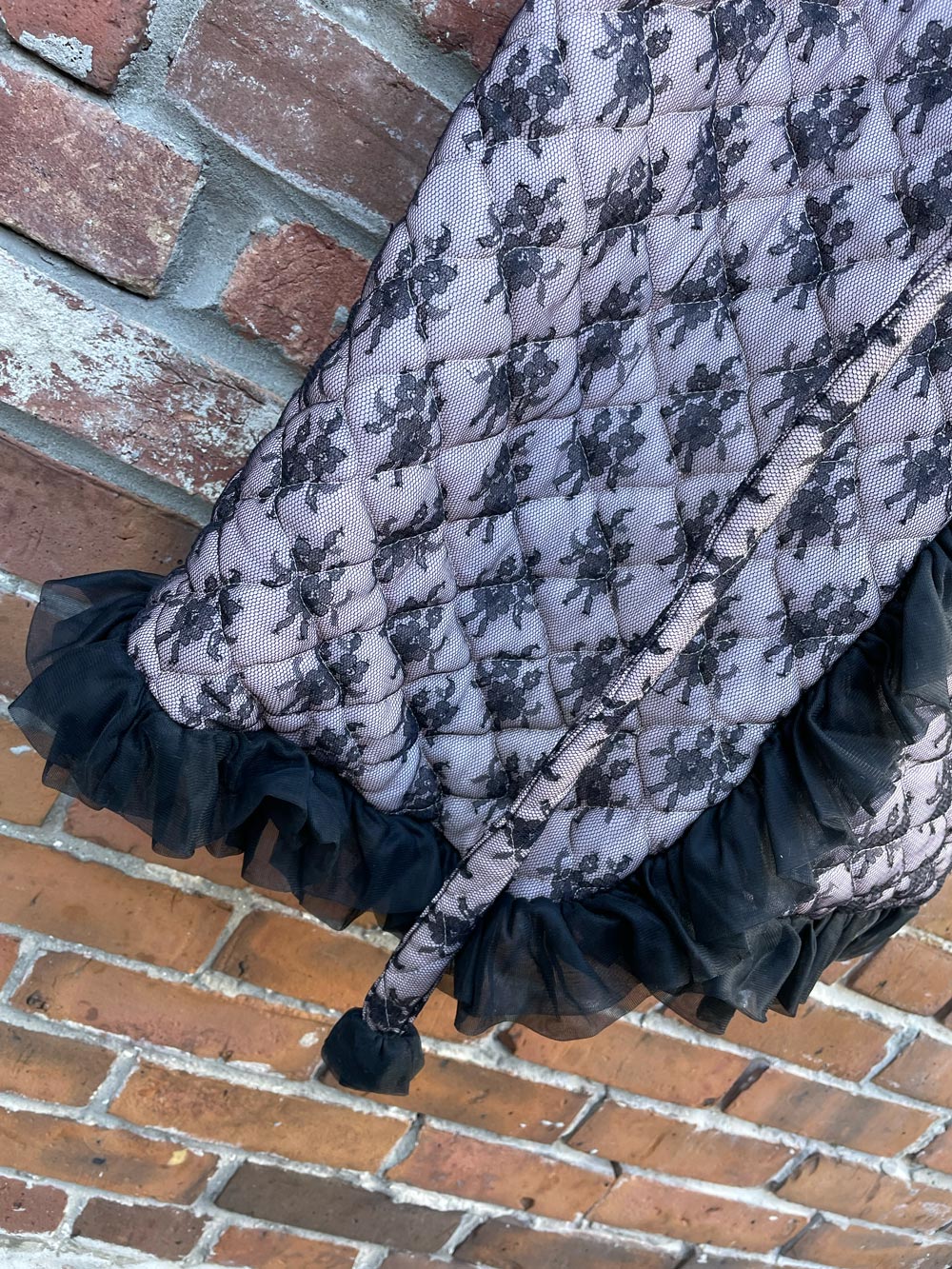 vintage sinclair spooky lace quilted housecoat