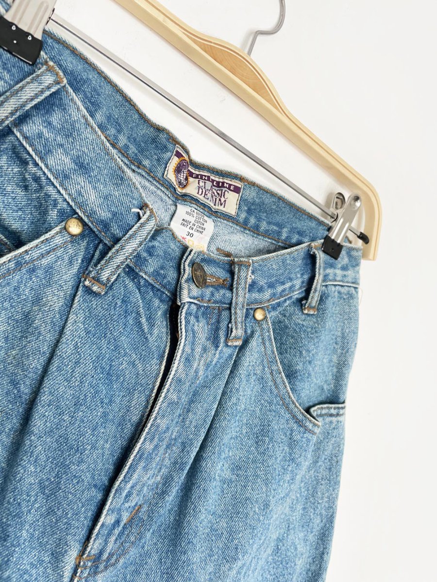 vintage 90s fine line pleated long denim shorts - good market thrift store