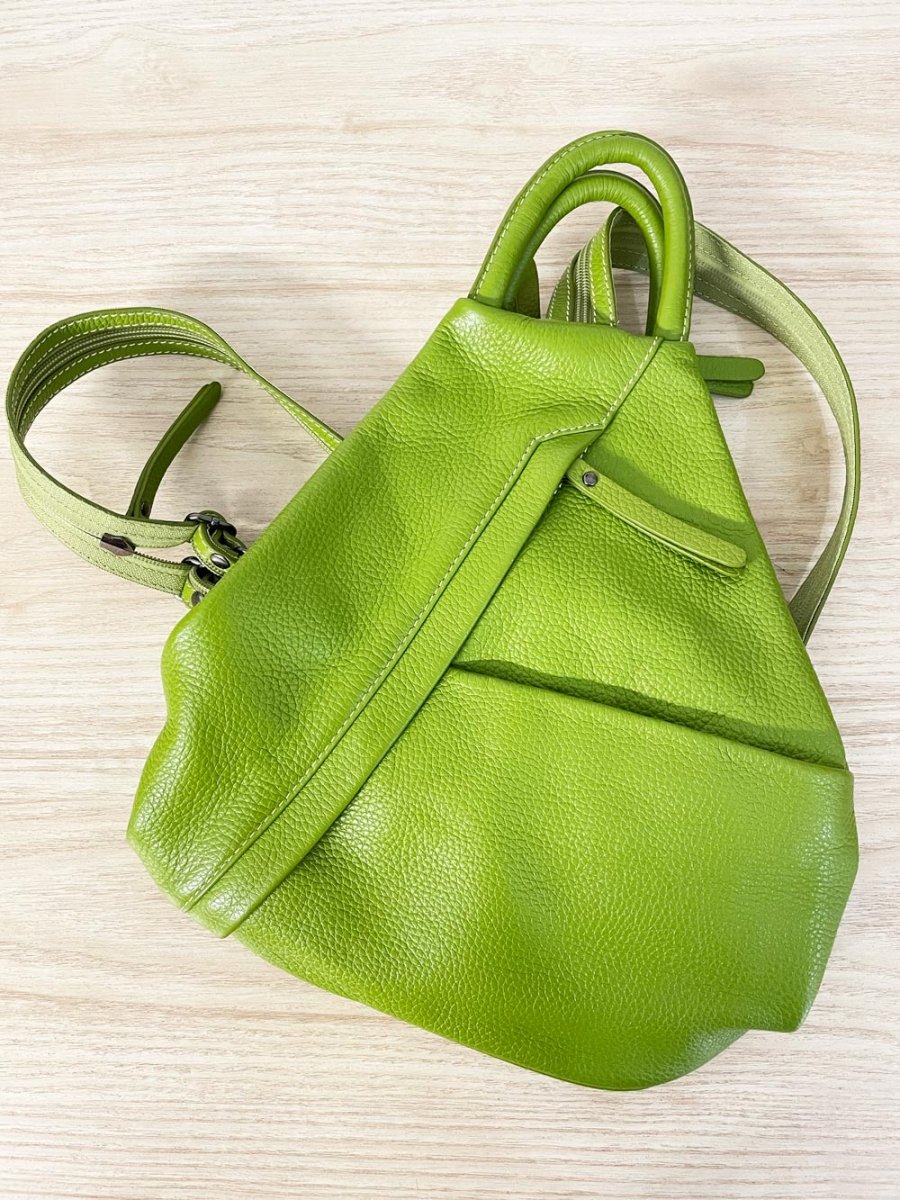 vera pelle pebbled leather backpack - good market thrift store