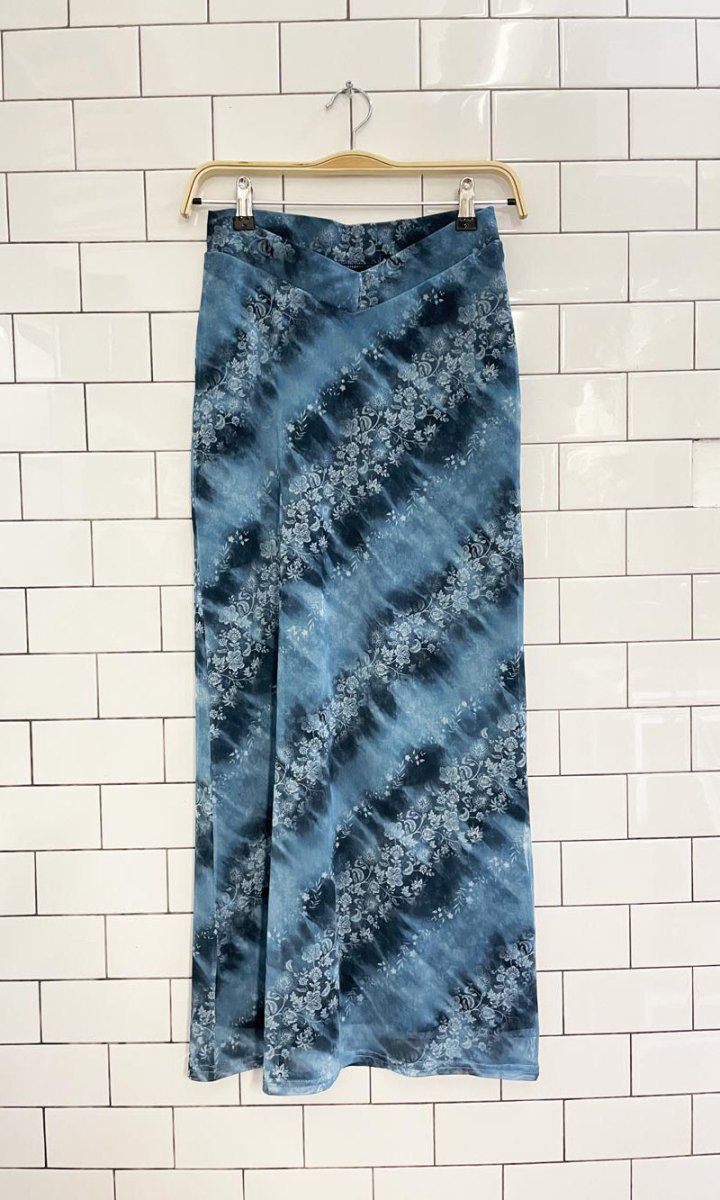 y2k UO v - waist mesh maxi skirt - good market thrift store