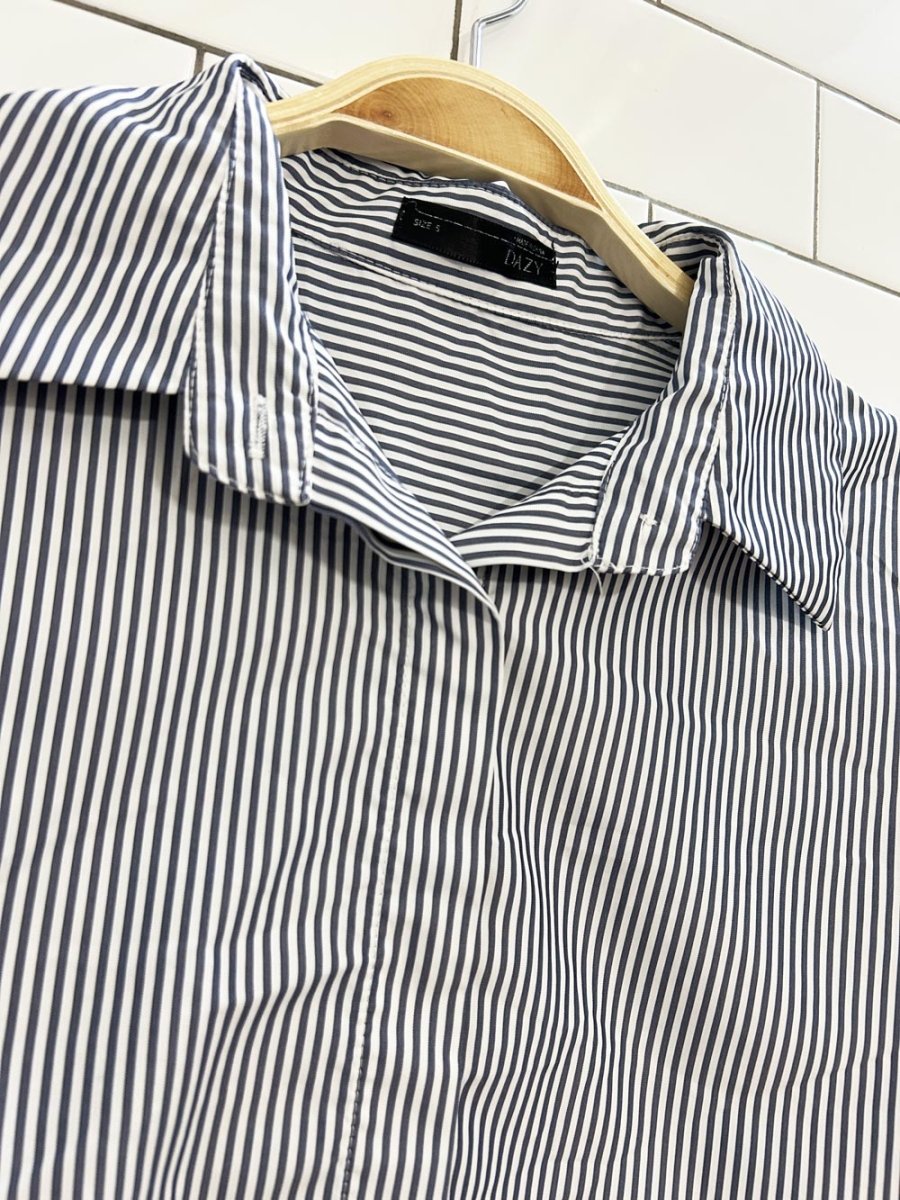 dazy oversized crop boyfriend shirt - good market thrift store