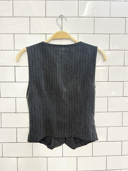 y2k k.mode striped vest - good market thrift store