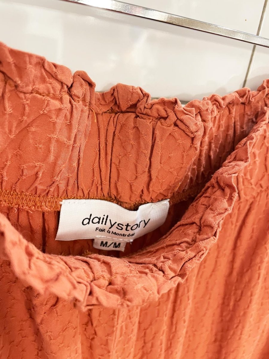 dailystory textured short - good market thrift store