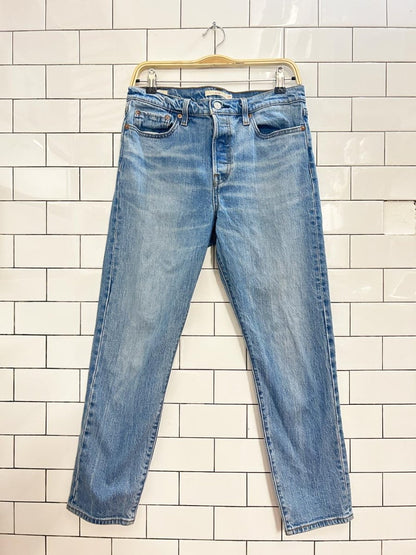 levi's wedgie straight jeans - good market thrift store