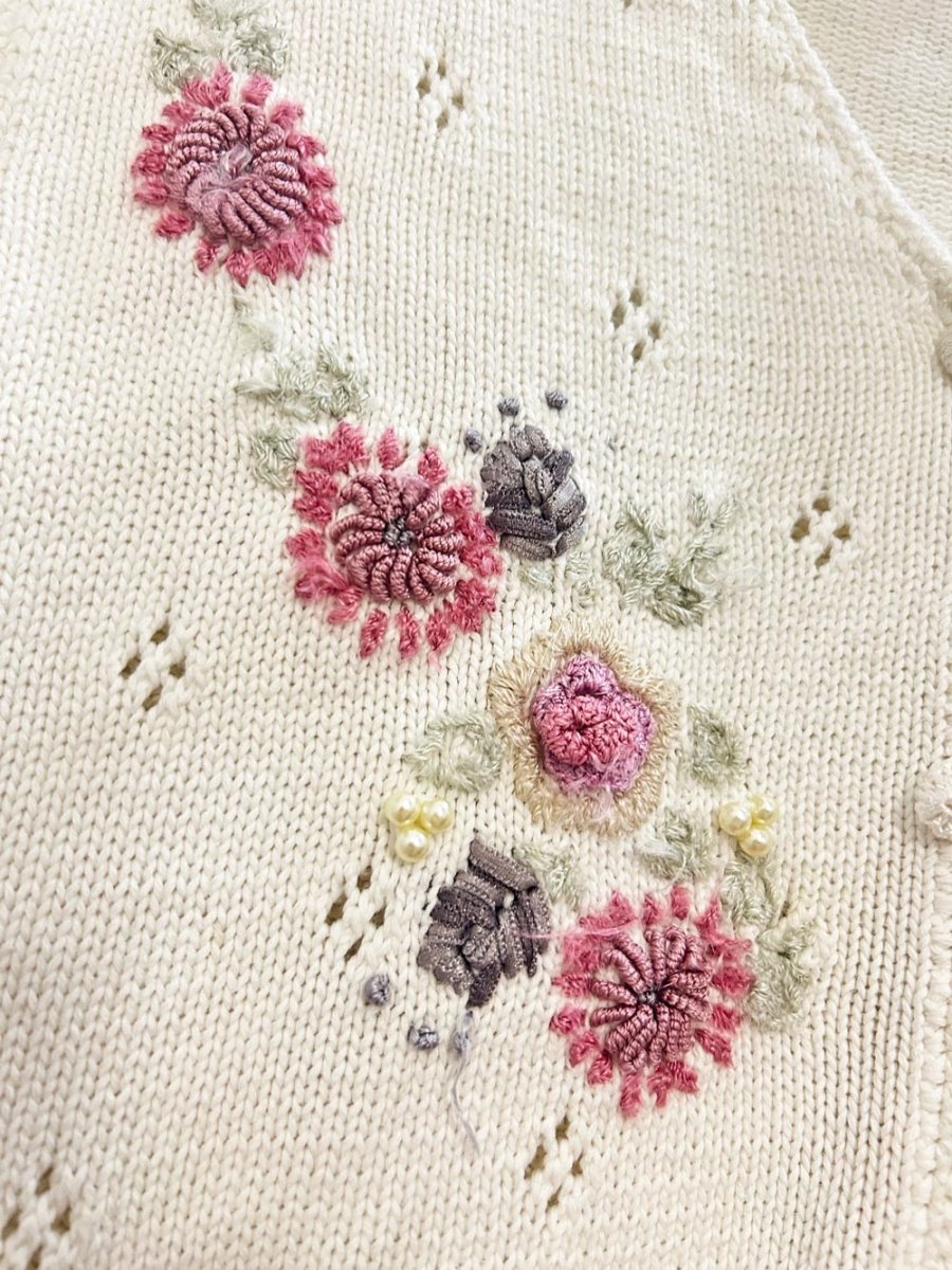 vintage 00s northern traditions floral embroidered eyelet knit vest - good market thrift store