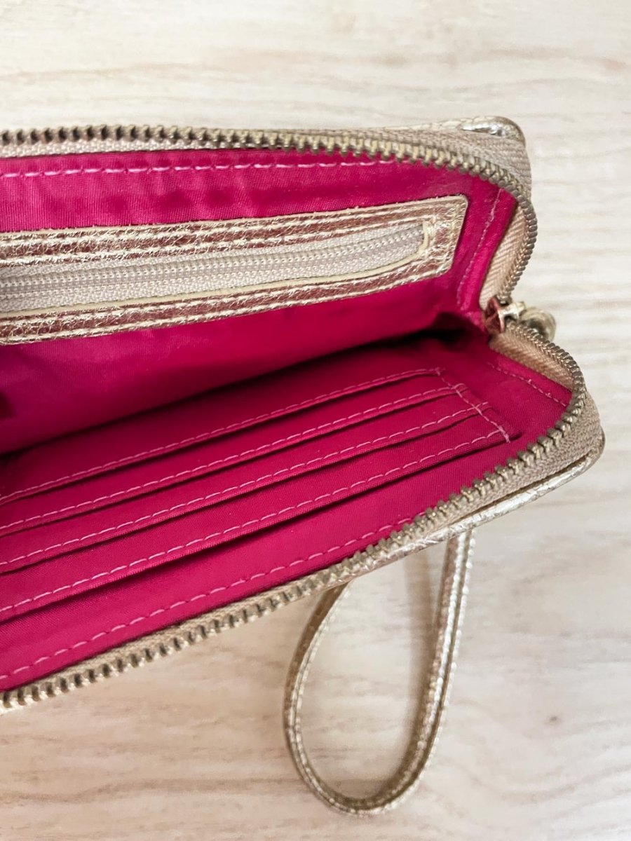 vintage 00s coach poppy monogram wristlet - good market thrift store