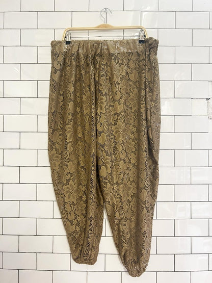 lace mesh balloon leg pants - good market thrift store