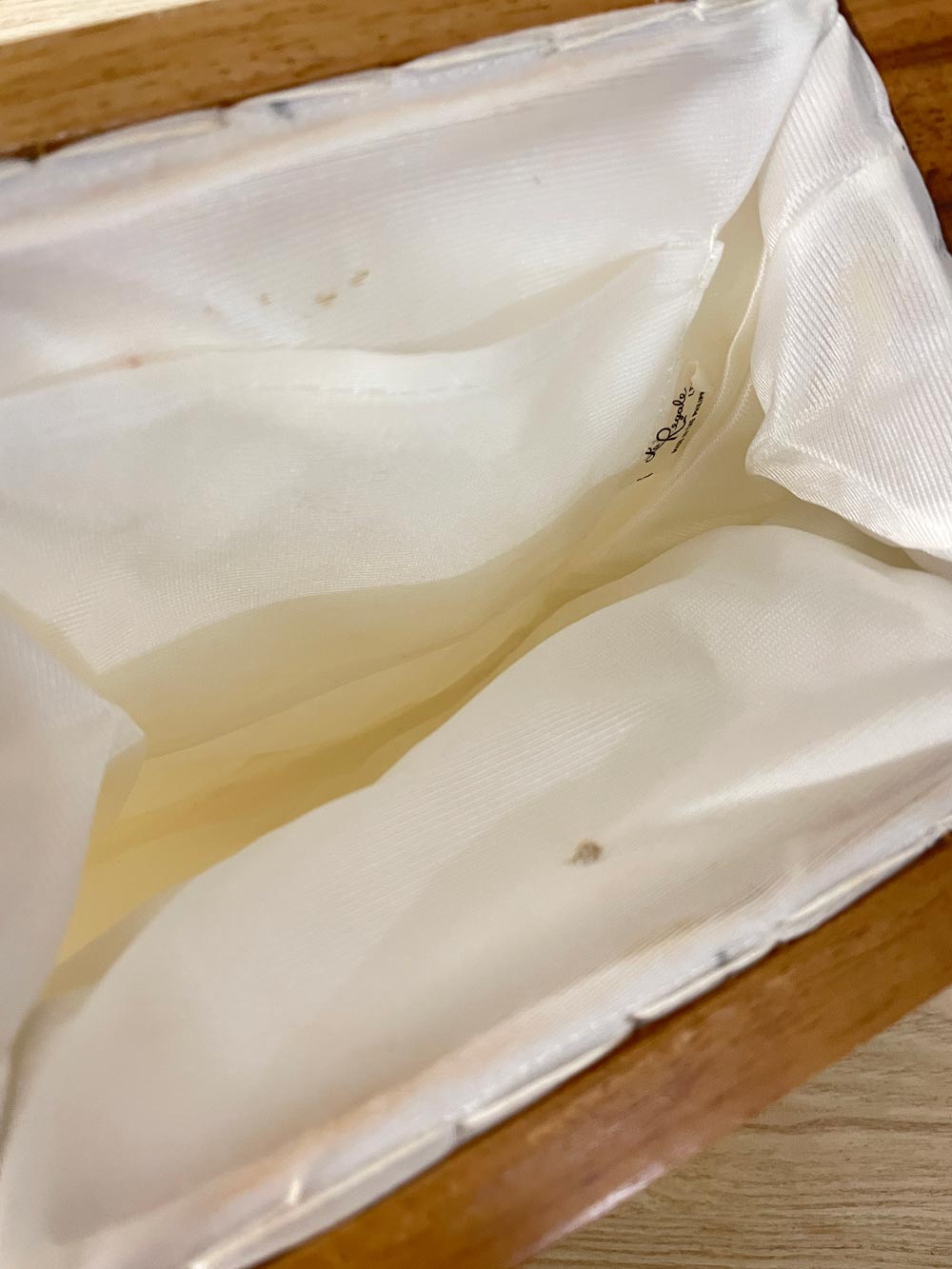 vintage 70s la regale embroidered bag with wooden handles - good market thrift store