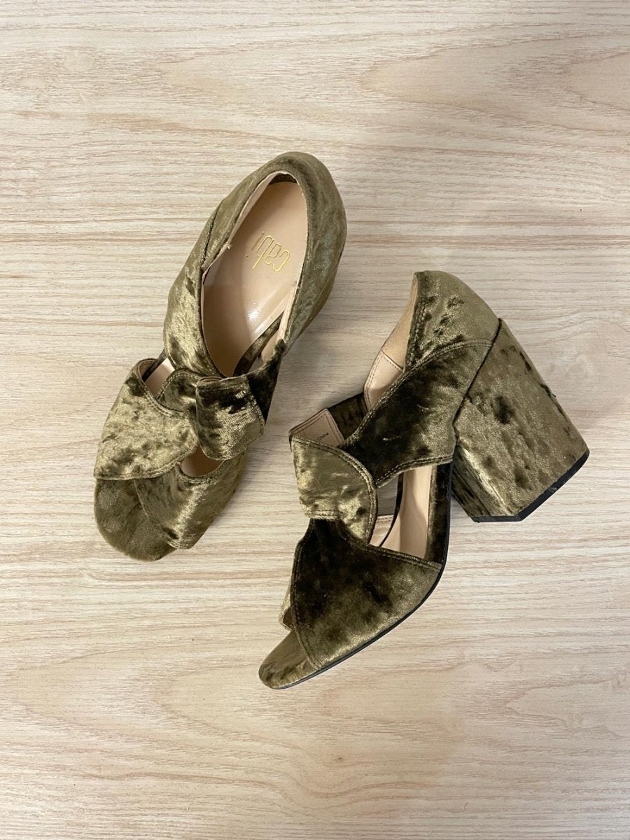 cabi interlock velvet chunky heel sandal - good market thrift store