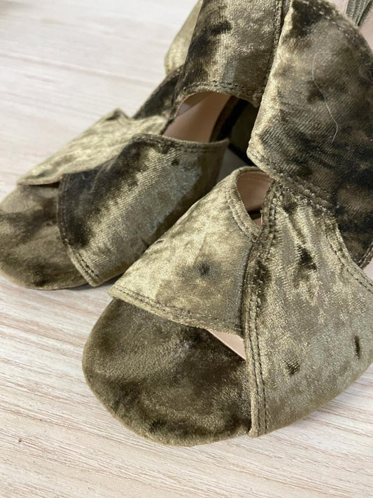 cabi interlock velvet chunky heel sandal - good market thrift store