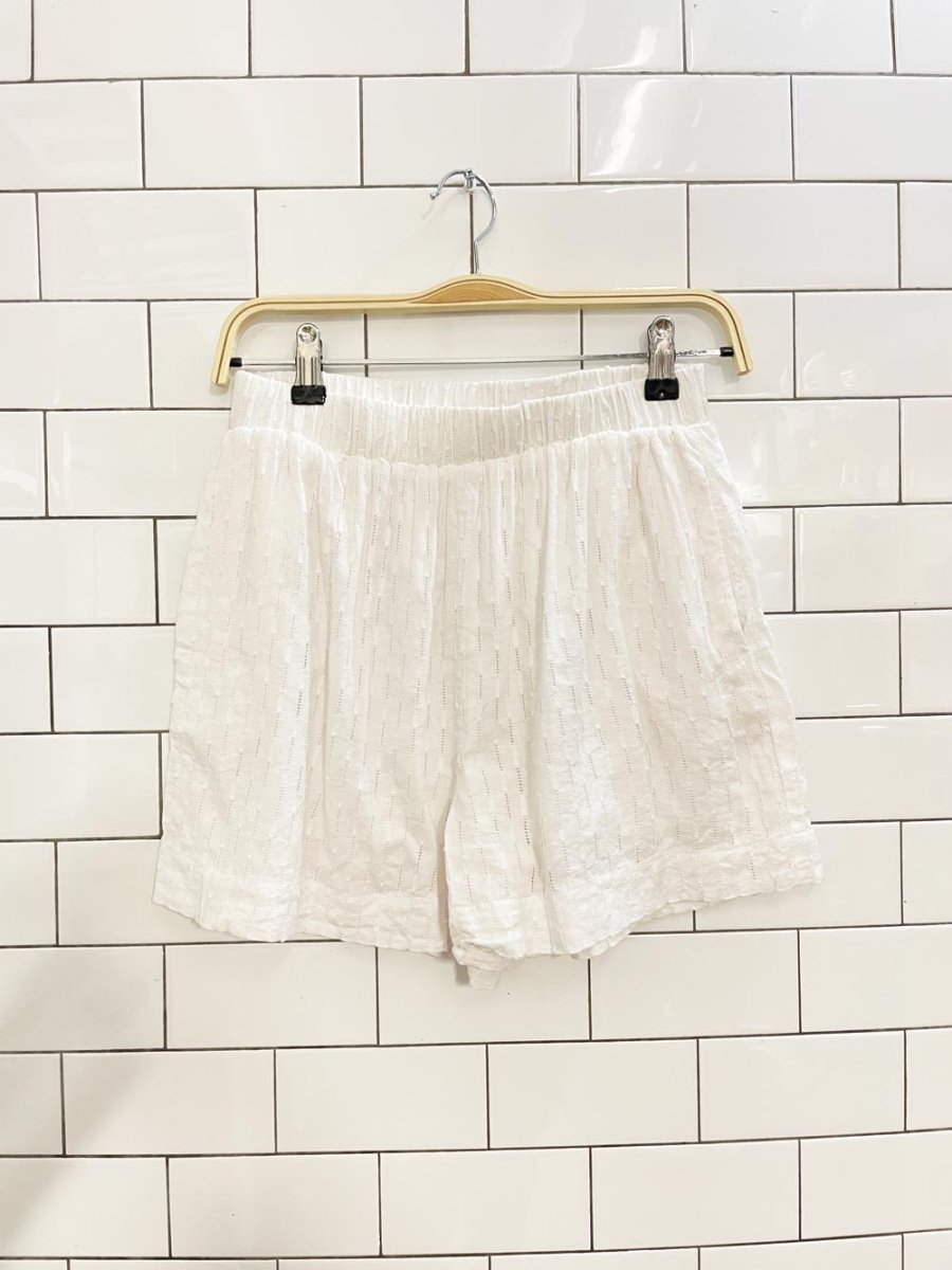 commense eyelet lounge short - good market thrift store