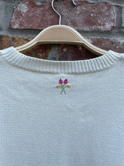vintage embroidered flowers ss knit tee