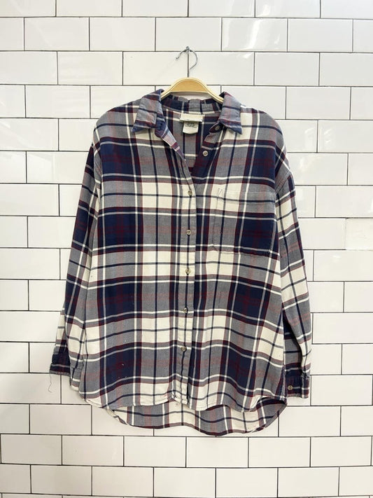 vintage cottage essentials oversized flannel shirt - good market thrift store