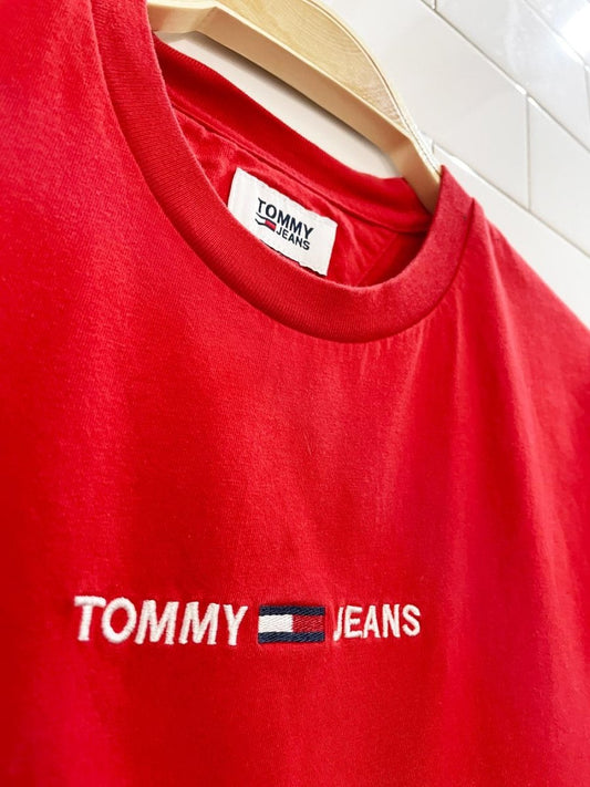 y2k tommy jeans embroidered logo baby tee - good market thrift store