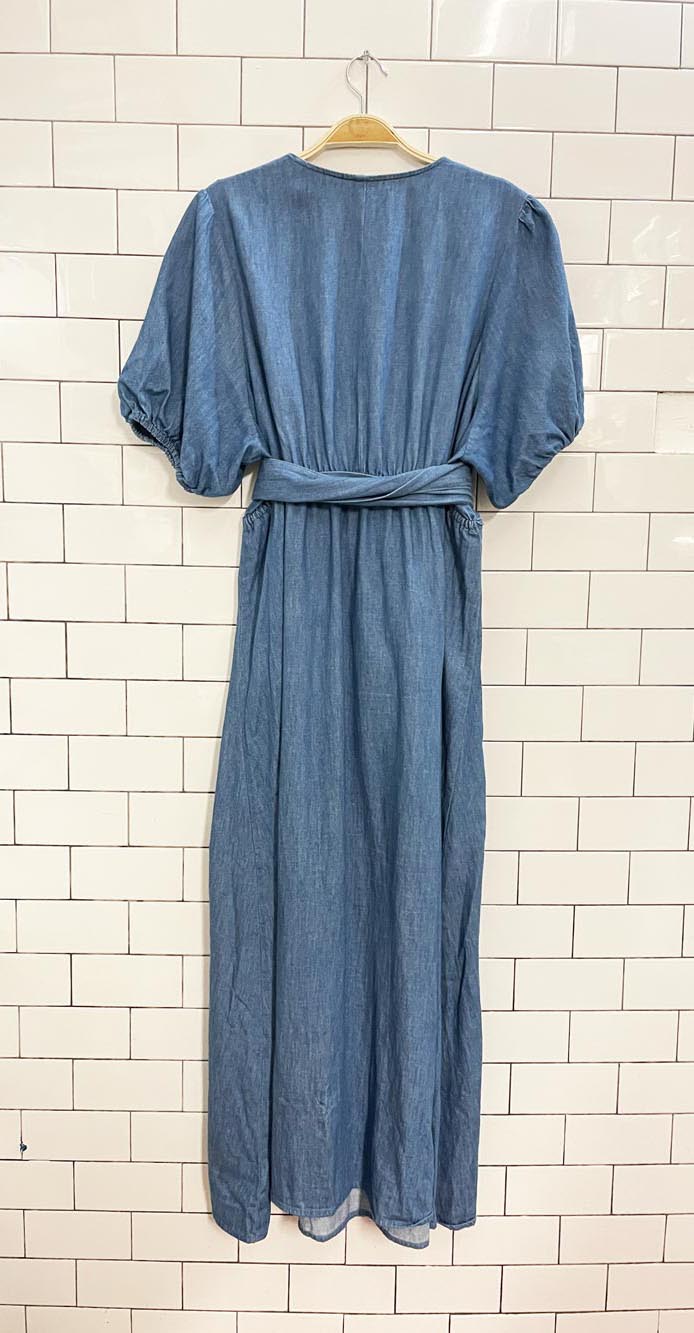 old navy denim tie wrap midi dress - good market thrift store