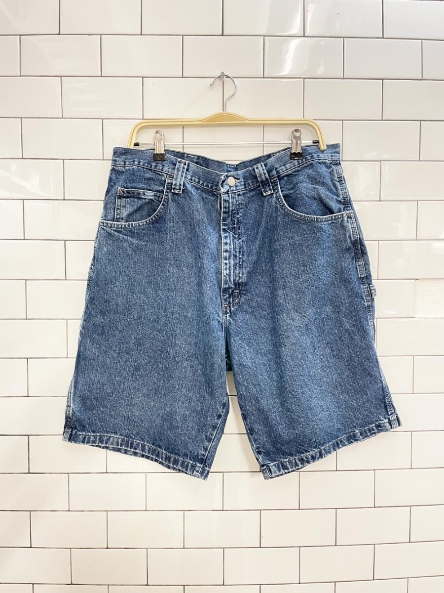 vintage 00s wrangler carpenter long denim shorts - good market thrift store