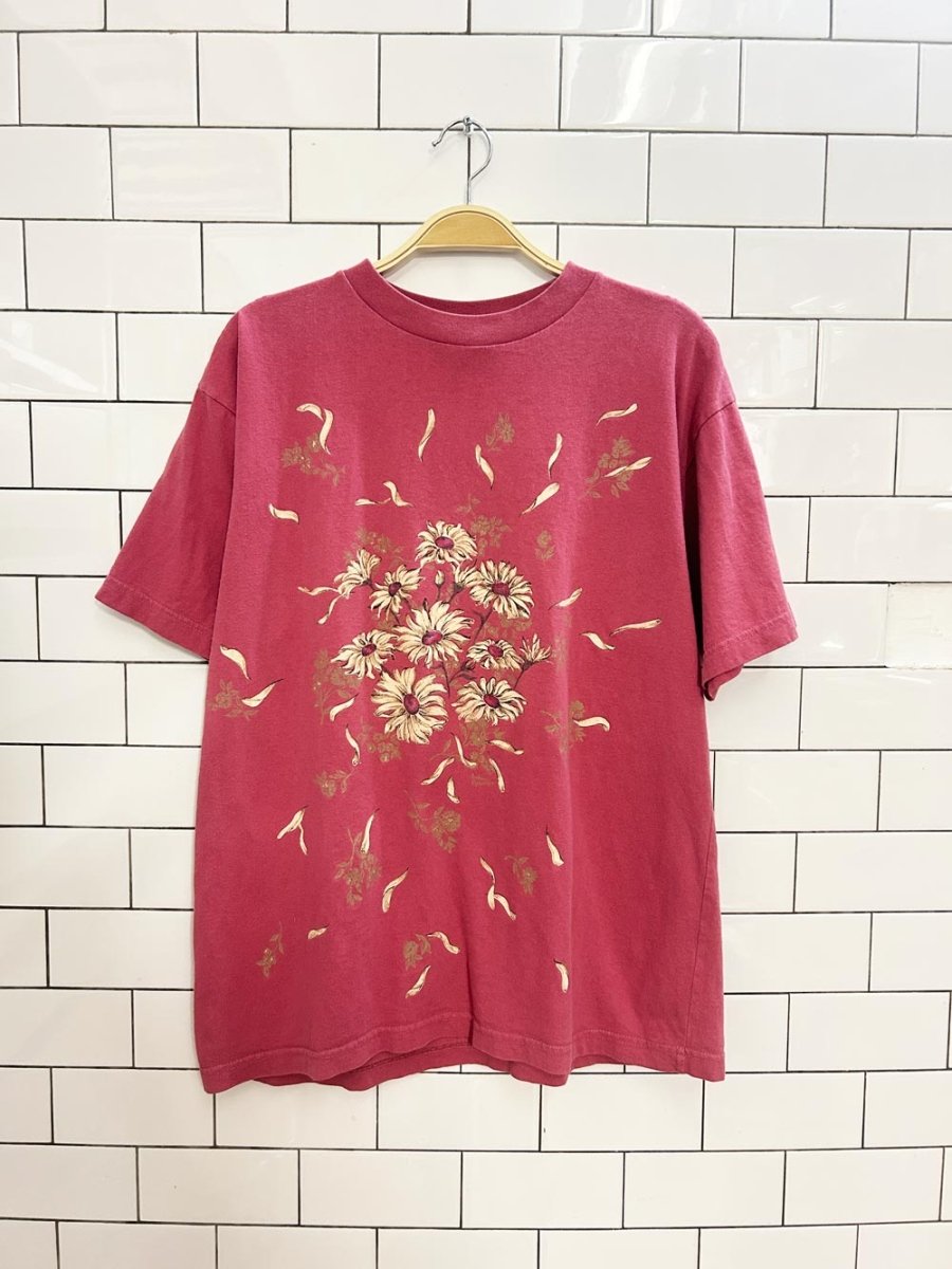 vintage 90s northern reflections daisy tee - good market thrift store
