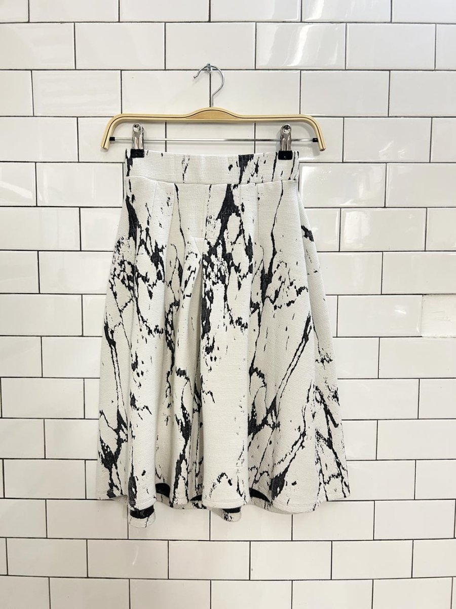 everleigh pleated marble knit a - line skirt - good market thrift store