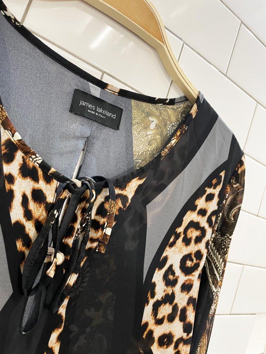 atterly james lakeland wave hem animal print dress | made in Italy - good market thrift store