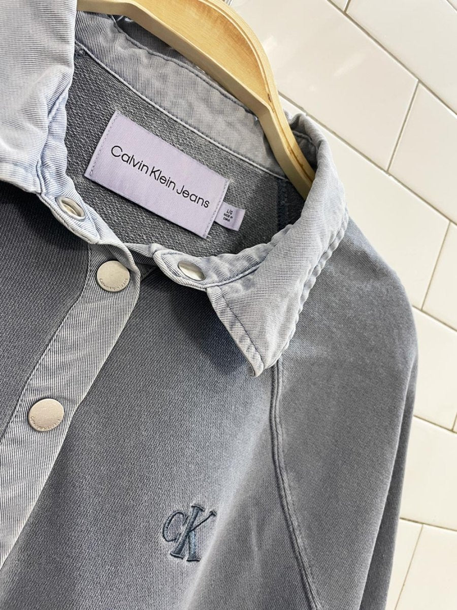 calvin klein cropped polo sweatshirt - good market thrift store